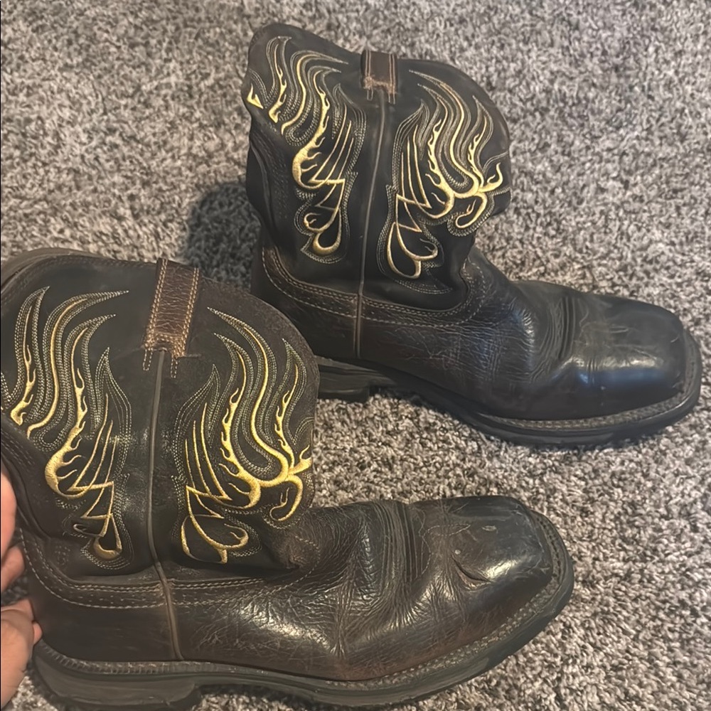 Ariat Dark Brown Western Boots with Gold Stitching